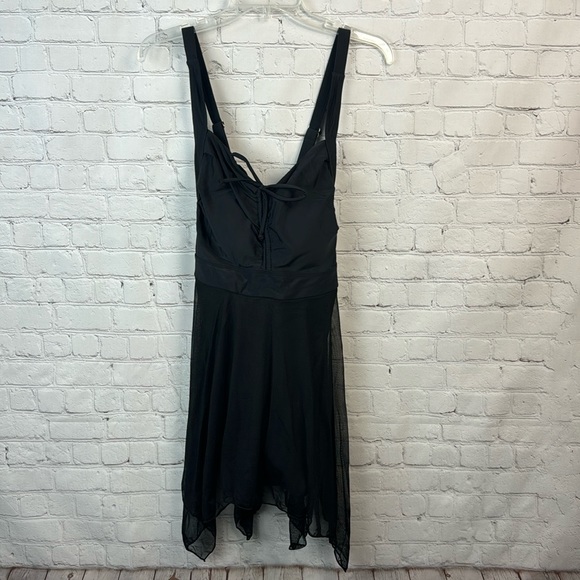 BloomChic Black Ruched Ties Handkerchief Hem Crisscross Swim Dress Plus … - Picture 2 of 7